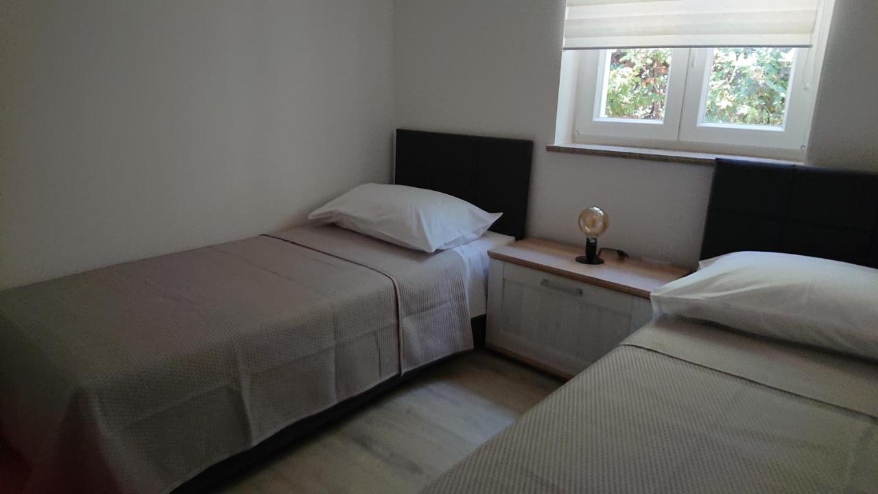 Irena Apartment Cres
