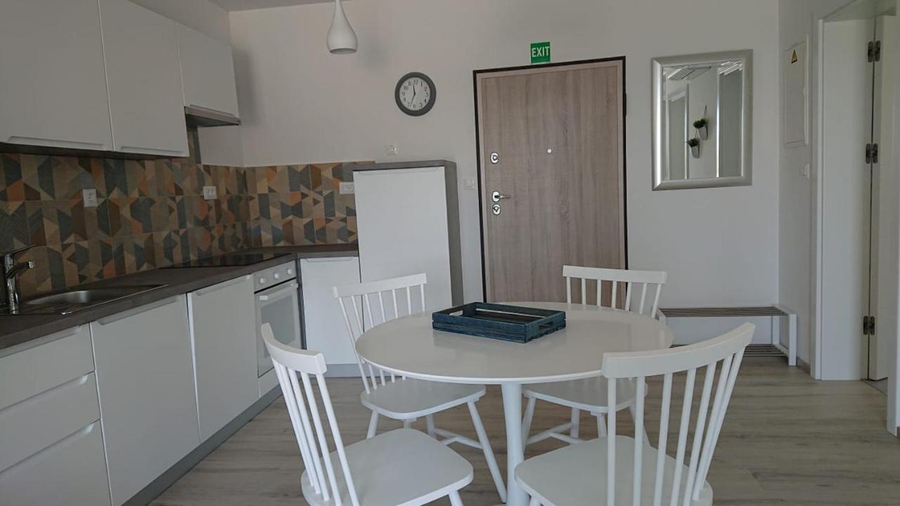 Irena Apartment *